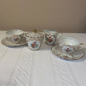 Vintage Seltmann Cream and Sugar Set with Two Cup and Saucers Made in‎ Bavaria